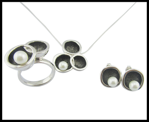 Perla Rotonda Bianco Perla Stile Classico Argento 925 Gioielli Set con AAA CZ e Rhodium Plating Sterling Silver Wedding