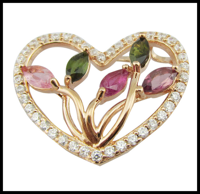 925 Pendente di pietra preziosa d'argento con cristallo di pietra principale e cuscino pendente di cuore di giada bianca