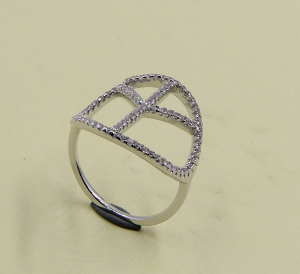 Sterling Silver Round Cut Cubic Zirconia Sparkling Anelli d' argento semplici Anelli di pace Anello a pila Anello d' argento anello a pila