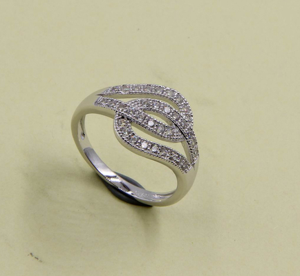 925 Sterling Silver Pave Set Cubic Zirconia Anelli per donne Anelli di fidanzamento in argento foglia Anelli in argento foglia AAA Pietra