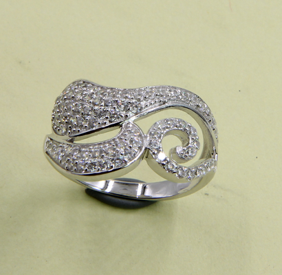 Anelli in argento sterling CZ con radiante eleganza Anelli in argento sterling sterling anelli in argento sterling anelli impilabili