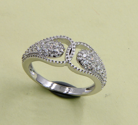 925 Sterling Silver Bands With Cubic Zirconia Gemstones In Heart And Oval Shapes Sterling Silver Cubic Zirconia Rings
