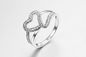 Il cuore ha modellato 925 la banda di nozze d'argento di eternità degli anelli 2.38g CZ della CZ