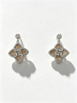Orecchini d'argento caldo d'estate Sterling CZ Spigoso Lucky Four-Leaf Clover Colorato Champagne scuro + Bianco CZ Adatto per eventi informali e formali Dangle Orecchino Stud Back, Carini Orecchini d'argento Sterling