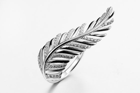 Inregular modella 925 anelli d'argento AAA Sterling Silver Angel Wing Ring della CZ